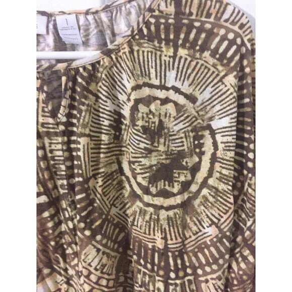 Chico's Brown Aztec Tie Die Short Sleeve Pattern Tee Women Sz 1 - Picture 5 of 6